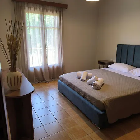 Sonata Apartment *